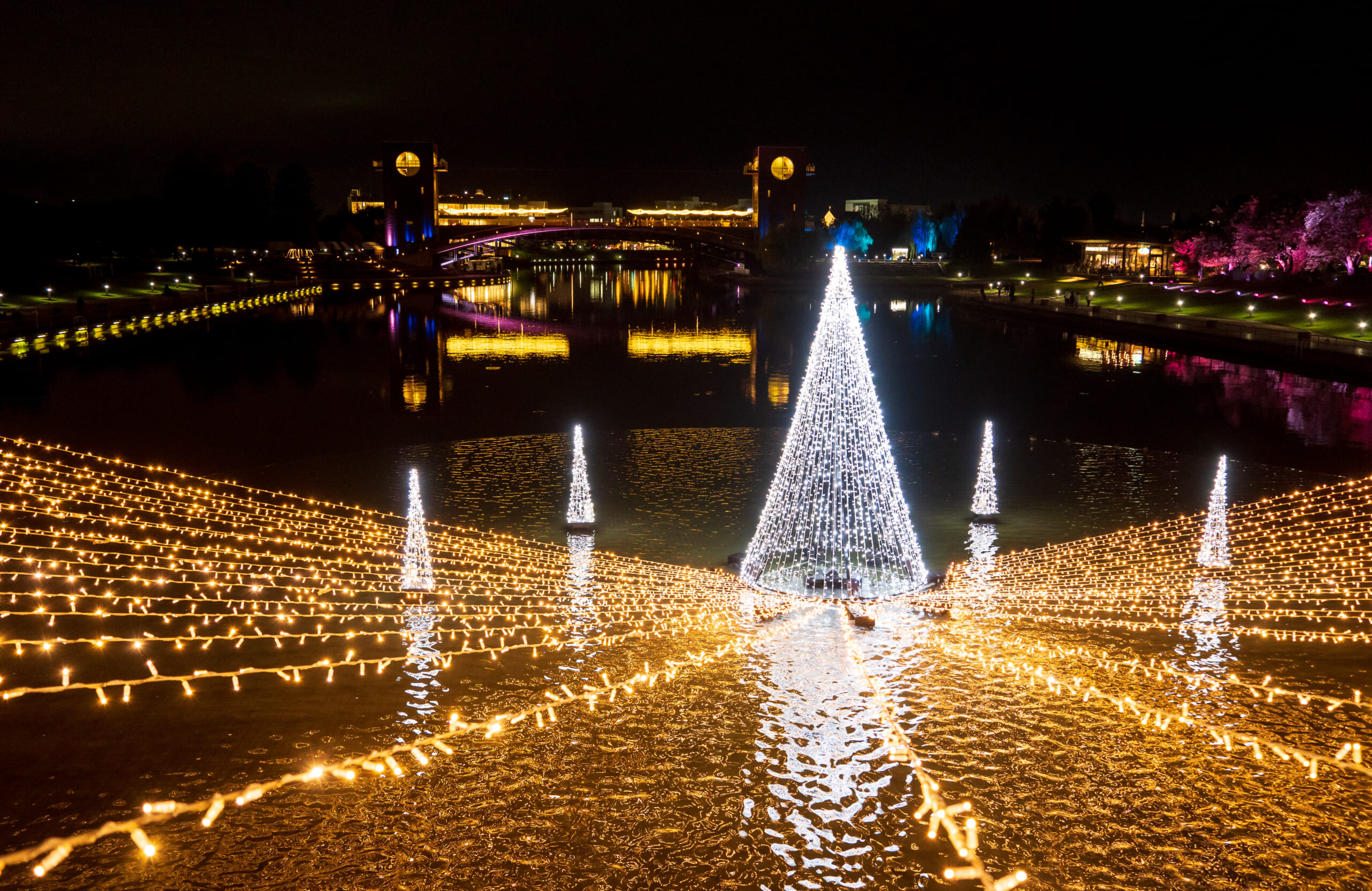 富岩運河環水公園